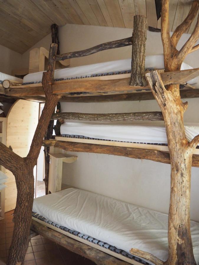 Gite Les Cabanes De Fallot Pour 15 Personnes - Piscine Naturelle L'isle-Bouzon Экстерьер фото