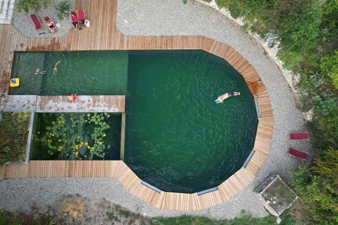 Gite Les Cabanes De Fallot Pour 15 Personnes - Piscine Naturelle L'isle-Bouzon Экстерьер фото